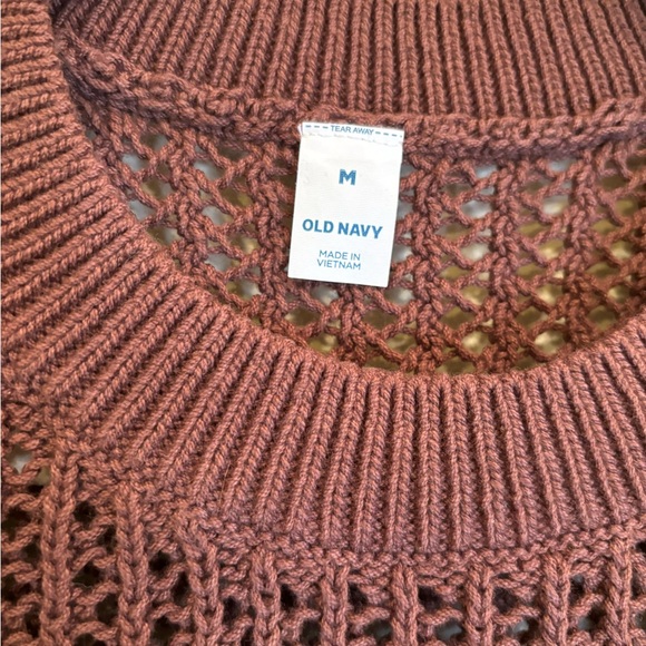 OLD NAVY CROCHET CROPPED SWEATER - Picture 3 of 3